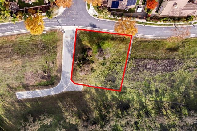 2830 Berwick Avenue, Gilroy CA: https://media.crmls.org/mediaz/09c028b3-e66f-42e1-b9e8-7aa82689bb16.jpg