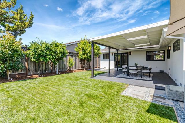 1588 Calle De Stuarda, San Jose CA: https://media.crmls.org/mediaz/09c0416a-c246-4a99-8937-8232e8fb3ce5.jpg
