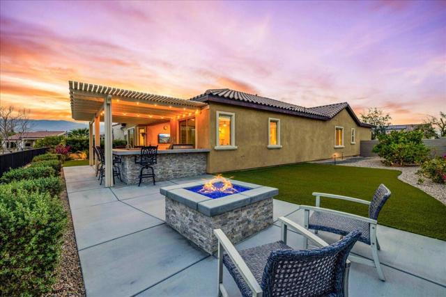 72 Barolo, Rancho Mirage CA: https://media.crmls.org/mediaz/09c17c47-ebb9-4a77-9383-720fda4afe3e.jpg