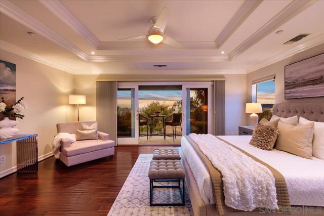 473 Sandalwood Ct, Encinitas CA: https://media.crmls.org/mediaz/09c228d9-fbd9-482b-8eab-3d83e8708667.jpg