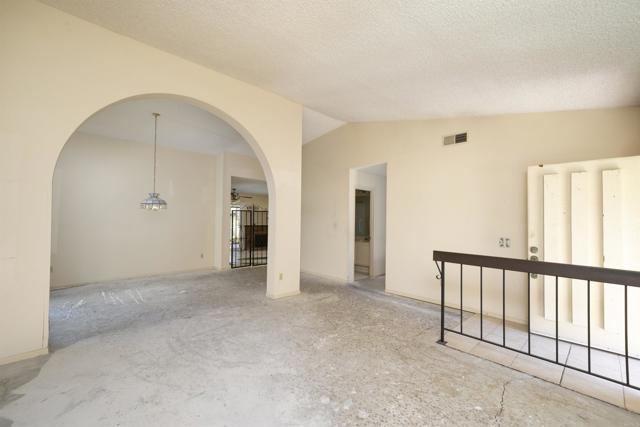 Detail Gallery Image 7 of 38 For 1824 Portofino Dr, Oceanside,  CA 92054 - 3 Beds | 2 Baths