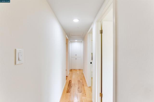 438 Odin Dr, Pleasant Hill CA: https://media.crmls.org/mediaz/09c2b1ba-40bc-48ac-8843-5cfe586edd57.jpg
