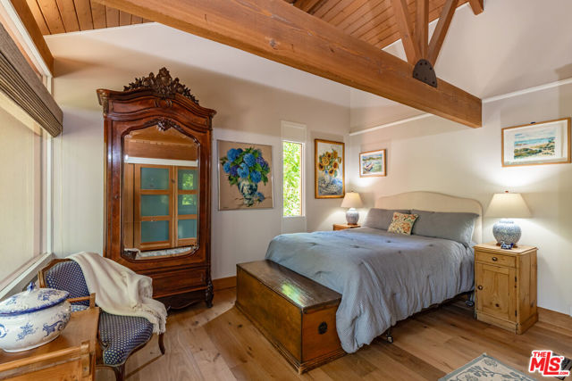 Drew Fenton | 1064 Meadows End Drive Calabasas CA | MLS: 7238352