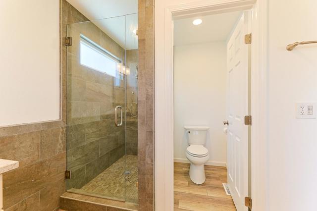 9355 Holly Oak Way, Salinas CA: https://media.crmls.org/mediaz/09c39807-5cd6-4621-9aa1-49123df60fa4.jpg