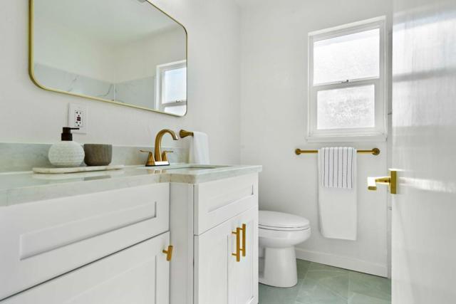 455 Lloyd Avenue, San Leandro CA: https://media.crmls.org/mediaz/09c47ee4-3ca2-4c27-b403-2cff922a7a27.jpg