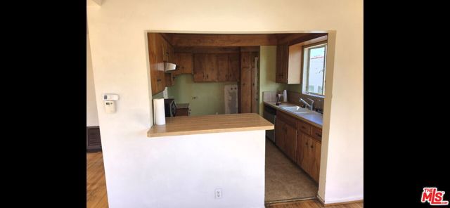 1721 Kilbourn Street photo 12
