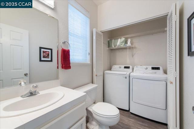 609 Commodore Dr, Richmond CA: https://media.crmls.org/mediaz/09c4fe4f-6b0f-4efc-8a77-da0877797d5a.jpg