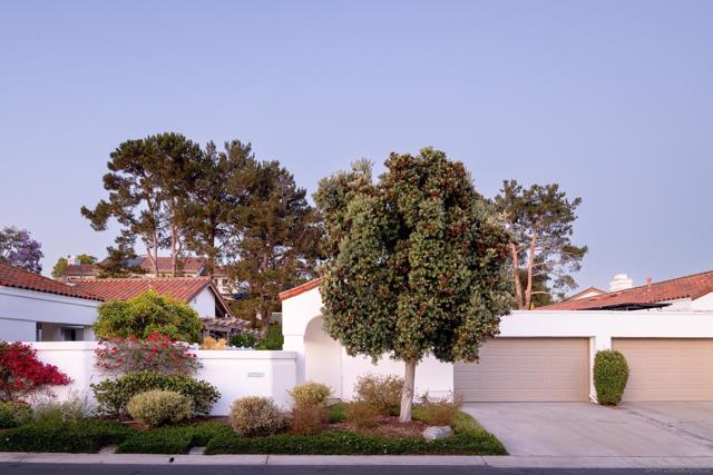 4710 Cordoba Way, Oceanside CA: https://media.crmls.org/mediaz/09c56515-5d61-46d6-87dc-7b436f06e05d.jpg