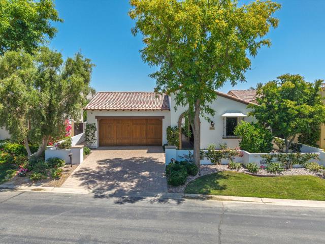 58440 Aracena, La Quinta CA: https://media.crmls.org/mediaz/09c573df-71ec-45a7-a1e4-ce8b6b405376.jpg