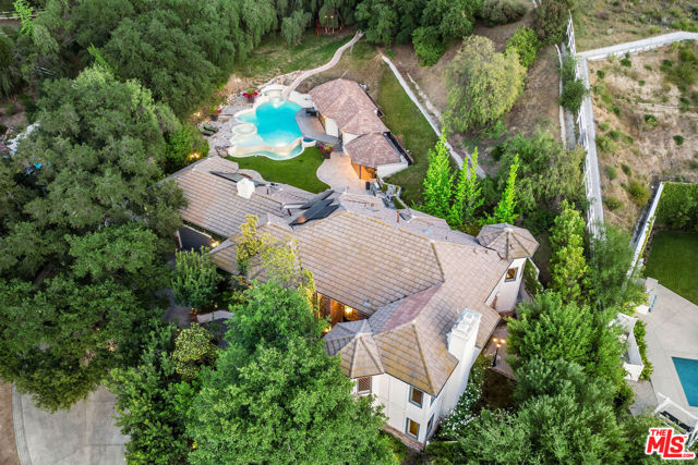 204 Bell Canyon Road, Bell Canyon CA: https://media.crmls.org/mediaz/09c79e02-4717-454b-ada5-2a28d5989bf9.jpg
