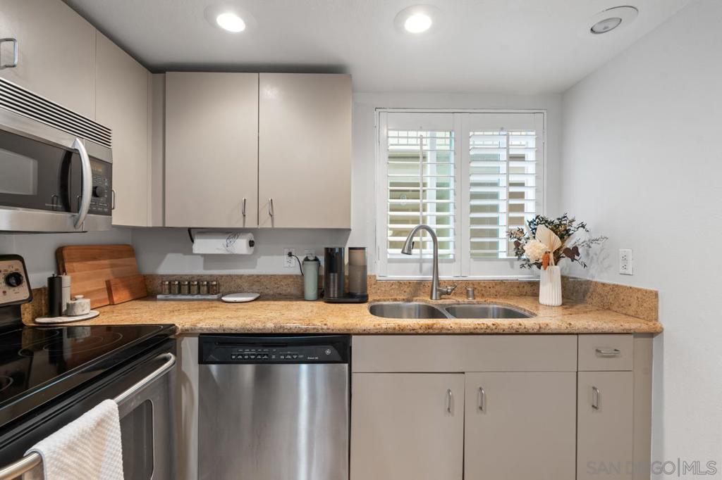 1270 Cleveland Ave - photo 13