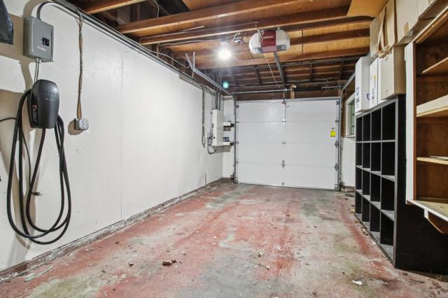 185 Mclellan Avenue, San Mateo CA: https://media.crmls.org/mediaz/09c9c215-17c1-4abe-9eee-f79e9c82d267.jpg