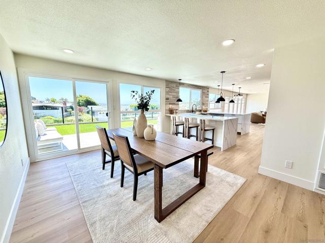 3179 Driscoll Dr, San Diego CA: https://media.crmls.org/mediaz/09ca4f55-4d6d-4d35-8734-39319ff81962.jpg