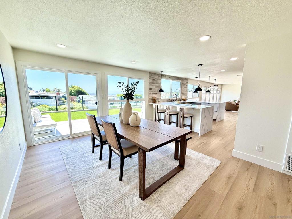 MLS #250034460SD img 16