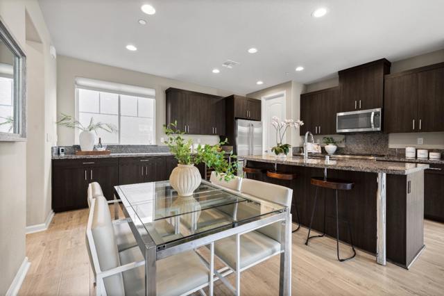 850 Maple Place, East Palo Alto CA: https://media.crmls.org/mediaz/09ce046a-34fe-4fc5-89a7-2ee435704f83.jpg