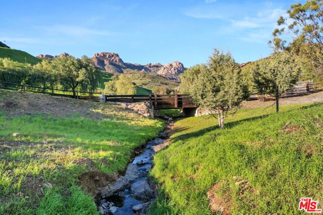 12486 Yerba Buena Road photo 3