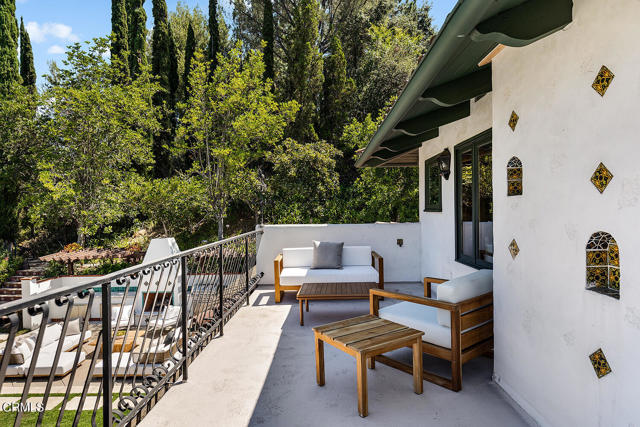 Detail Gallery Image 50 of 73 For 420 Inverness Dr, La Canada Flintridge,  CA 91011 - 6 Beds | 5/1 Baths