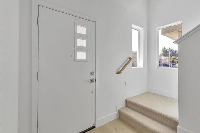 1005 Sinopia Terrace, San Ramon CA: https://media.crmls.org/mediaz/09cf7e4a-2b3c-4218-8839-ff5ea1f1c315.jpg