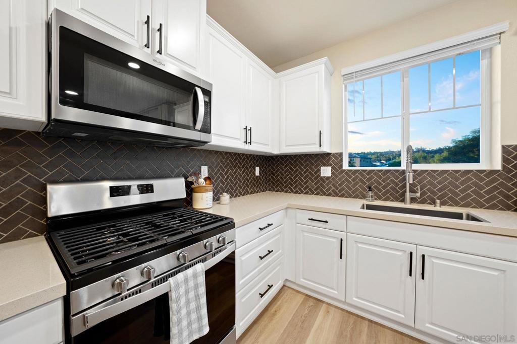 MLS #250034998SD image #15