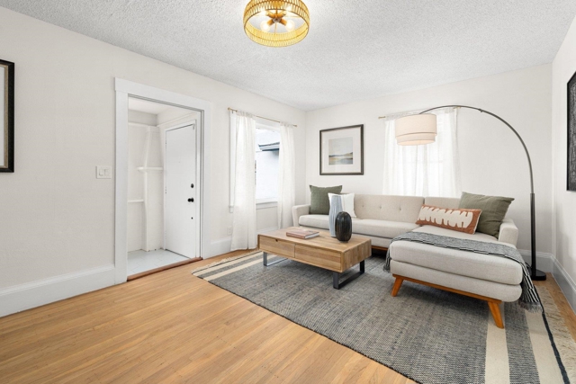 2254 62nd Ave, Oakland CA: https://media.crmls.org/mediaz/09d048ae-5851-4493-8ff3-0aba1a24df28.jpg