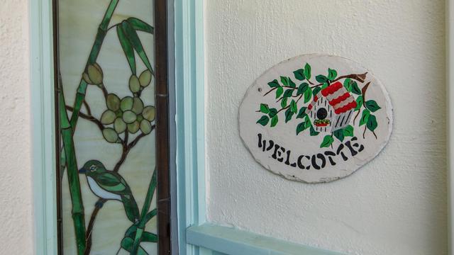 372 Elm Street, San Carlos CA: https://media.crmls.org/mediaz/09d0c89e-c048-413b-9b68-49587df3f3d3.jpg