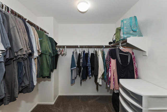 1431 Allium Court, Beaumont CA: https://media.crmls.org/mediaz/09d120a1-b08e-4958-b8a8-bcb63b3a25f2.jpg