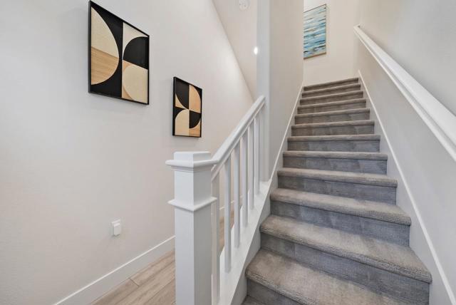 47382 Mission Falls Court, Fremont CA: https://media.crmls.org/mediaz/09d17b8c-8436-4d9a-be15-5c8db14c1a61.jpg