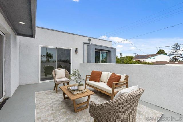 914 10th St, Imperial Beach CA: https://media.crmls.org/mediaz/09d19575-345c-454f-96d3-686b7aab9962.jpg