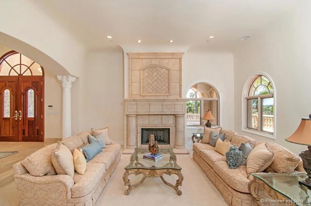 6376 VIA NARANJAL, Rancho Santa Fe, California 92067, 6 Bedrooms Bedrooms, ,5 BathroomsBathrooms,Residential Lease,For Rent,6376 VIA NARANJAL,CRNDP2307843