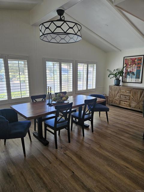 Detail Gallery Image 4 of 8 For 8975 Lawrence Welk Dr #285,  Escondido,  CA 92026 - 2 Beds | 2 Baths