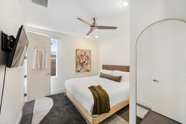 51165 Evangeline Way, La Quinta CA: https://media.crmls.org/mediaz/09d34ff6-19de-4ecf-b79c-adeae8254177.jpg