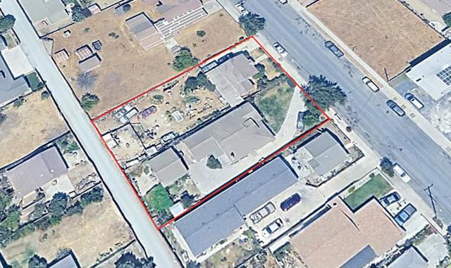31 10th Street, Greenfield CA: https://media.crmls.org/mediaz/09d4d641-cf6d-46e5-8475-4edab70446c4.jpg