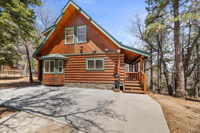 1614 S Colusa Drive, Big Bear CA: https://media.crmls.org/mediaz/09d5912c-5ad3-4bfb-8bcf-29d9cf5113c1.jpg