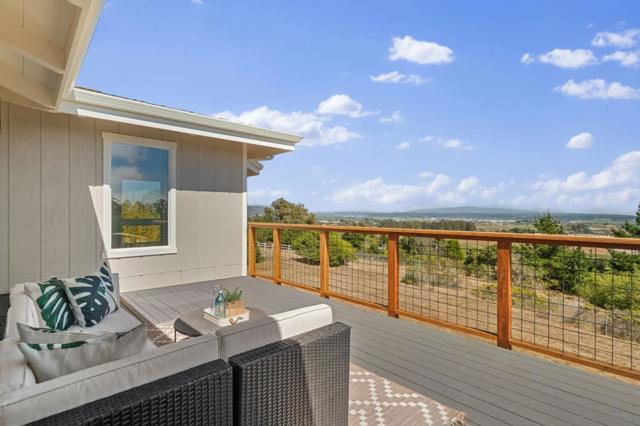 475 Fiesta Court, Watsonville CA: https://media.crmls.org/mediaz/09d73da8-1f5d-41ca-b6ed-cc53baa73547.jpg