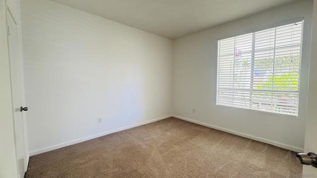 11545 Caminito La Bar, San Diego CA: https://media.crmls.org/mediaz/09d818cb-d457-4ed6-b7d5-5bc63769b01a.jpg