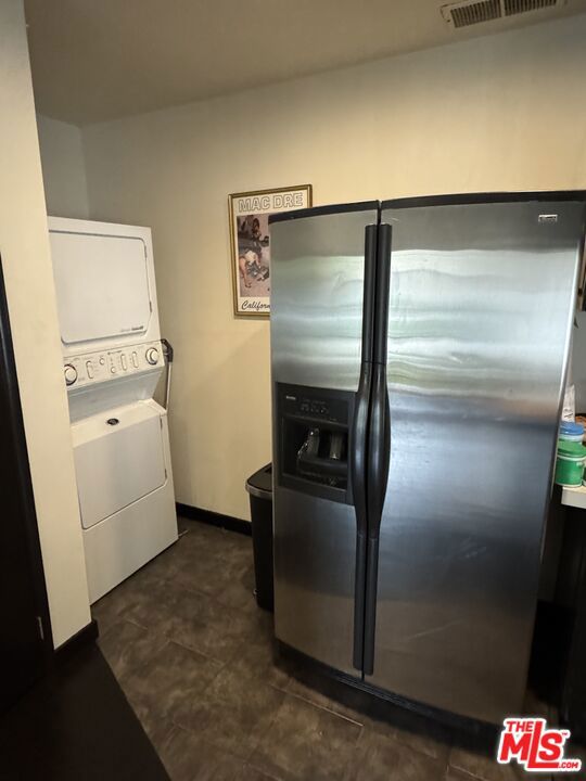 6356 W 6th Street, Los Angeles CA: https://media.crmls.org/mediaz/09d81b2e-b483-4d46-8ab6-3bdc34ac51a6.jpg