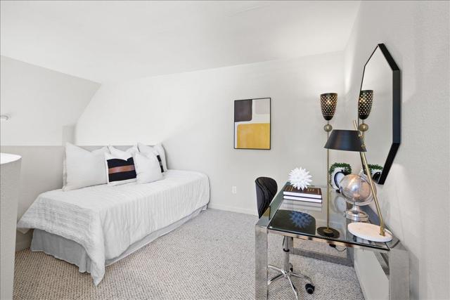 203 Shorebird Circle, Redwood City CA: https://media.crmls.org/mediaz/09d84df2-643c-4fb5-a3ad-e826c360b64b.jpg