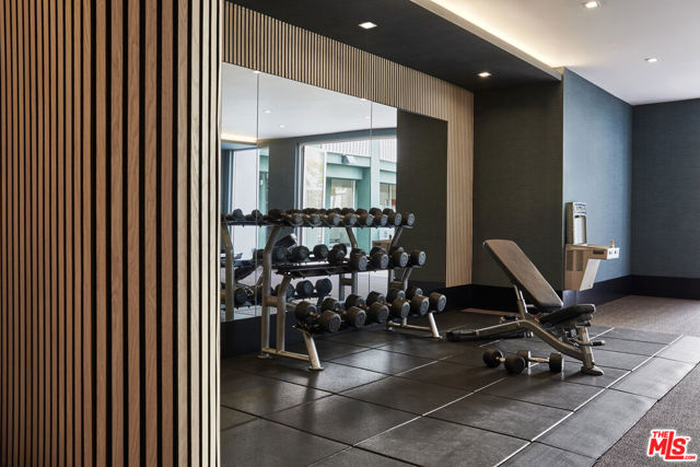 10601 Washington Boulevard, Culver City CA: https://media.crmls.org/mediaz/09d93adb-1888-402e-af3e-4adf772a6af3.jpg