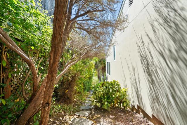 115 Calcita Drive, Santa Cruz CA: https://media.crmls.org/mediaz/09d97c0b-9d69-4dd4-9d9d-be03fdc3a2c7.jpg