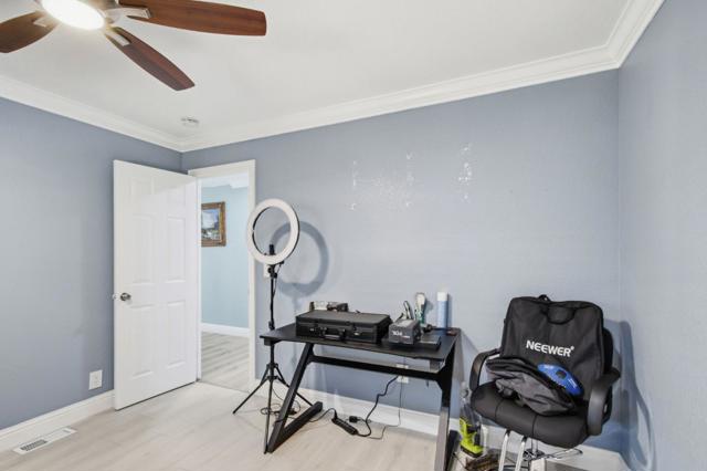 260 Chateau La Salle, San Jose CA: https://media.crmls.org/mediaz/09db2485-0457-42cc-a5dc-40bf6ffd742c.jpg