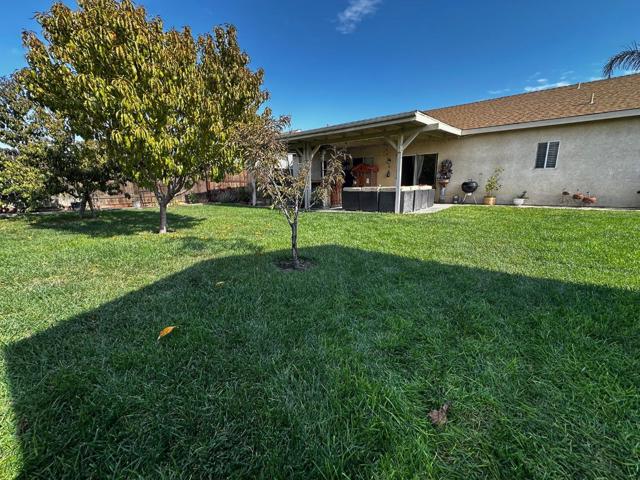 831 El Pinal Lane, Los Banos CA: https://media.crmls.org/mediaz/09dc0643-95f3-432b-bc8e-2f28d0b25a83.jpg
