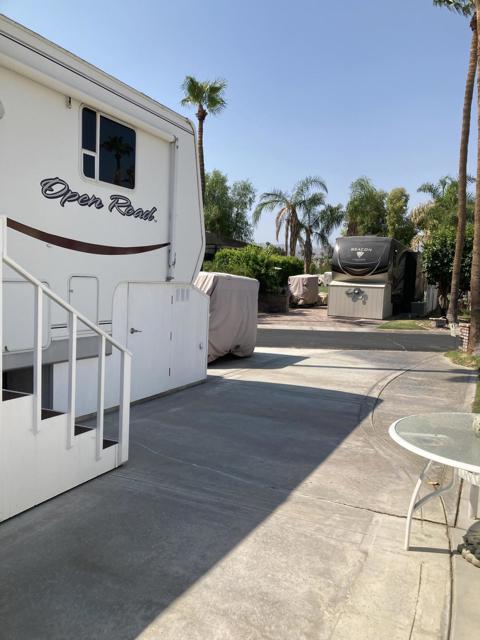 69411 Ramon Road, Cathedral City CA: https://media.crmls.org/mediaz/09dc2790-38c5-4ae0-ac1f-0f39b3806164.jpg