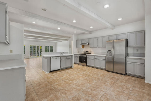 992 Mira Grande, Palm Springs, CA 92262