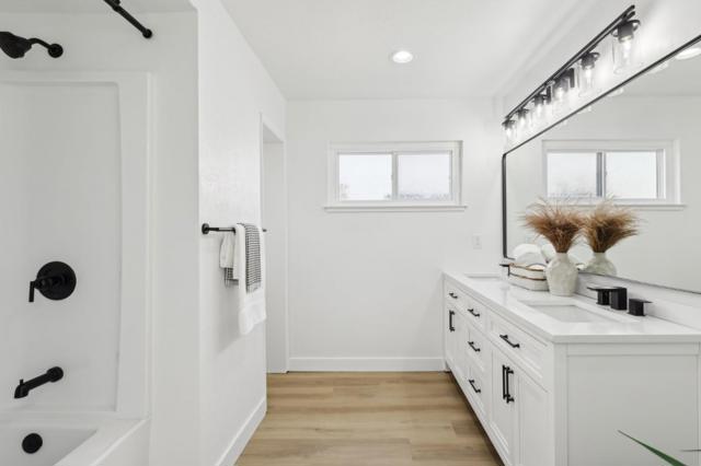 613 Pilgrim Drive, Foster City CA: https://media.crmls.org/mediaz/09dde507-f670-4576-a3ed-70ce0bee5c2a.jpg