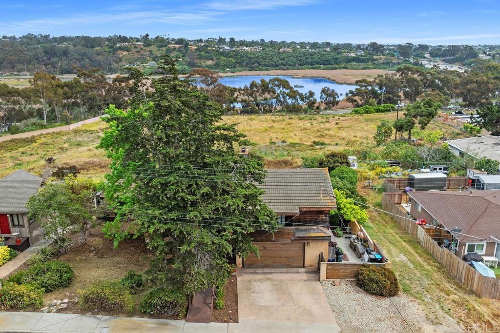 1597 Kelly Street - photo 2