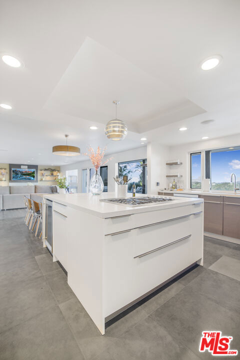 2028 Stradella Road, Los Angeles CA: https://media.crmls.org/mediaz/09e01e48-f03c-47ba-8057-f04a39fe8cff.jpg