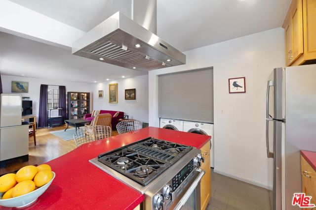 748 S Avenue 60, Los Angeles CA: https://media.crmls.org/mediaz/09e0231e-da0d-46d2-9f84-6b5c12422fc7.jpg