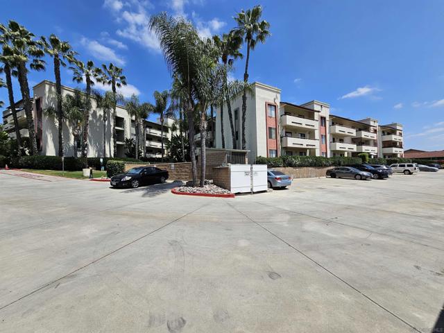 5885 El Cajon Blvd, San Diego, California 92115, 2 Bedrooms Bedrooms, ,2 BathroomsBathrooms,Condominium,For Sale,El Cajon Blvd,250029387SD