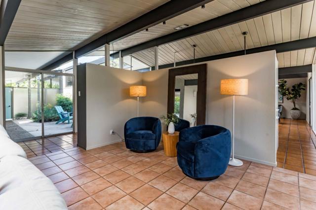 779 Holly Oak Drive, Palo Alto CA: https://media.crmls.org/mediaz/09e457f0-519d-4c37-a44d-602c3d119266.jpg