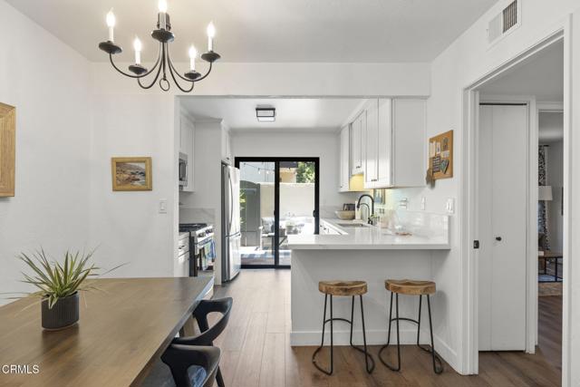 Detail Gallery Image 13 of 40 For 1932 N Jameson Ln #B,  Santa Barbara,  CA 93108 - 3 Beds | 2 Baths